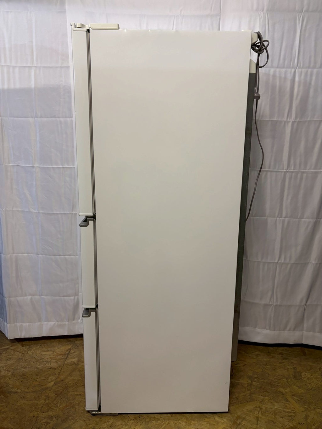 Hisense 3ドア冷蔵庫 HR-D2801W 2019年製 282L右開き