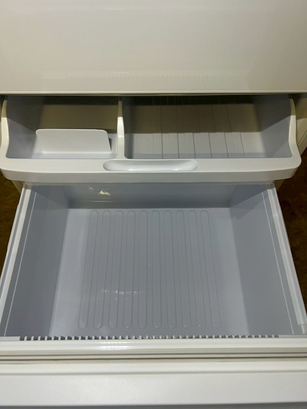 SHARP 3ドア冷蔵庫 SJ-GW35C-W 2017年製 350L 両開き