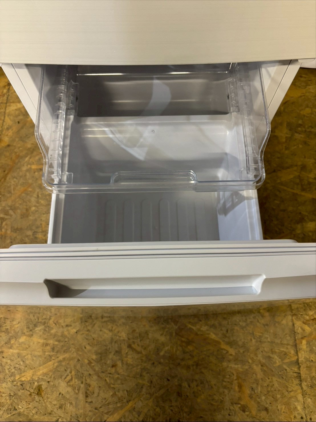 SHARP 2ドア冷蔵庫 SJ-D15H-W 2022年製152L