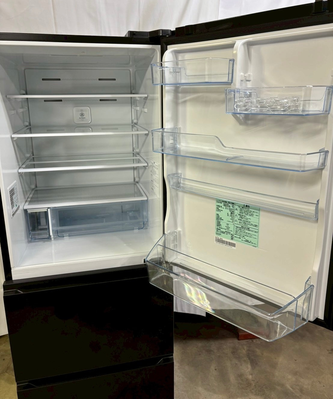 【12ヶ月保証】【展示品新品16万円】ヤマダ電機 3ドア冷蔵庫 YRZ-F36MK 2025年製 358L