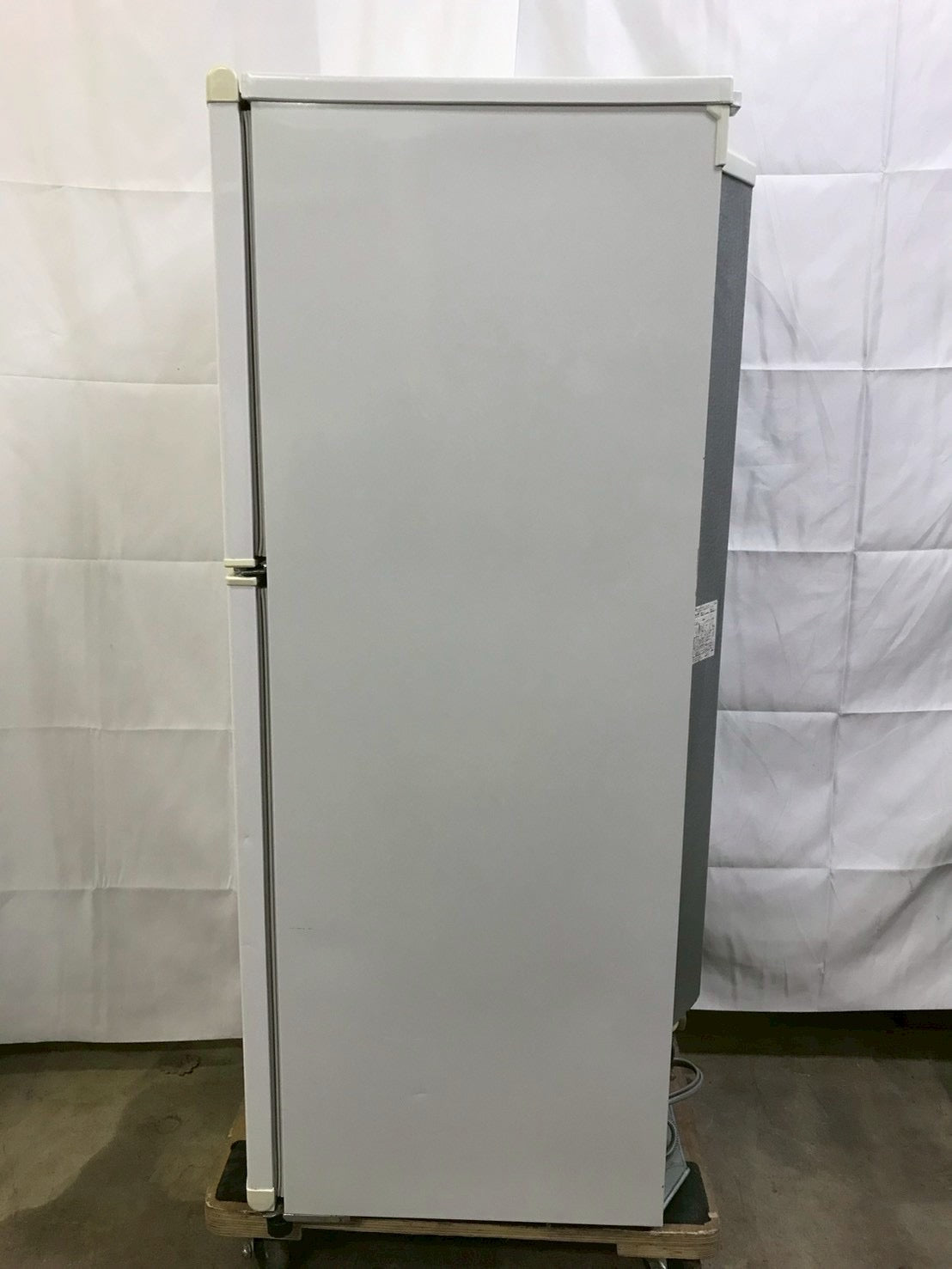 【6ヶ月保証】U-ING 2ドア冷蔵庫 UR-F140J 2018年製 140L 右開き