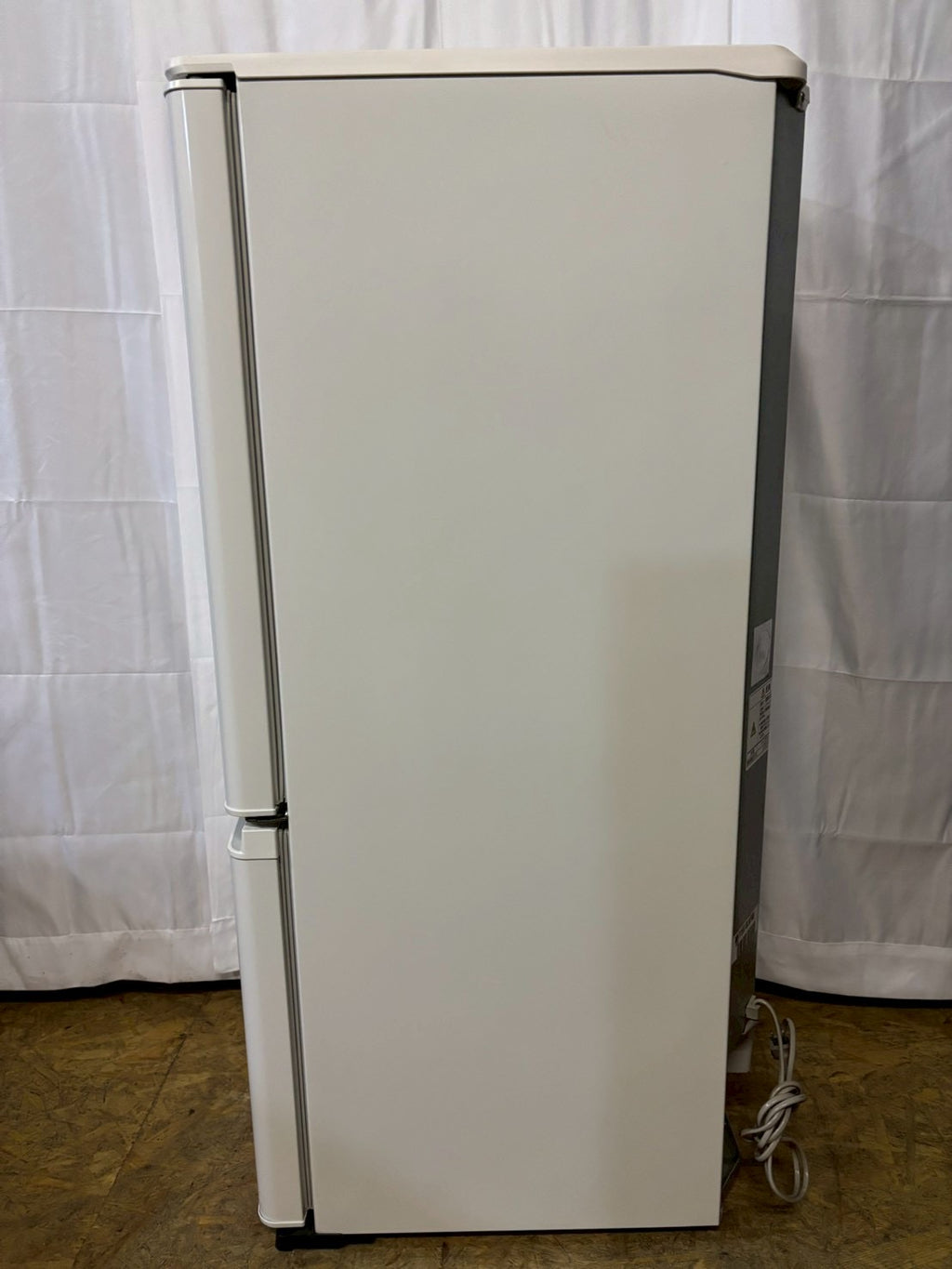三菱電機 2ドア冷蔵庫 MR-P15EG-W 2021年製146L