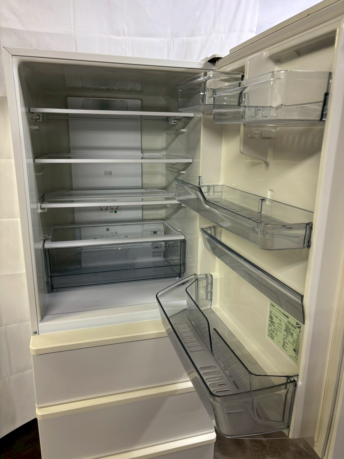 AQUA 4ドア冷蔵庫 AQR-36G(W) 2018年製 355L 右開き AQUA 4ドア冷蔵庫 AQR-36G(W) 2018年製 355L 右開き – お宝電気市場